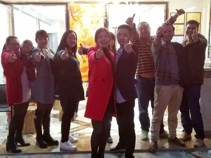 网信快3·(中国游)官方网站瓷砖 广西临桂专卖店盛大开业